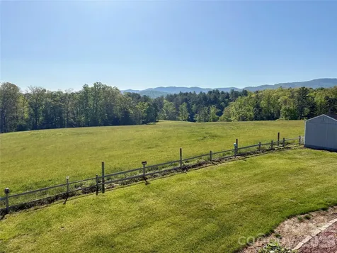 377 Upper Grassy Branch Road Asheville NC 28805