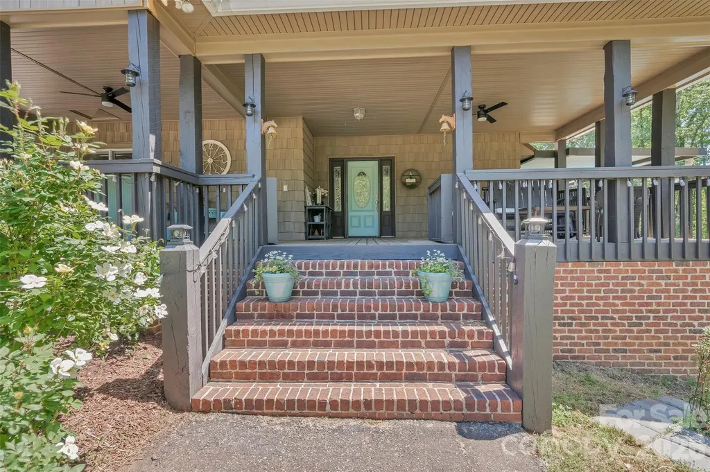 105 Winchester Drive Shelby NC 28152