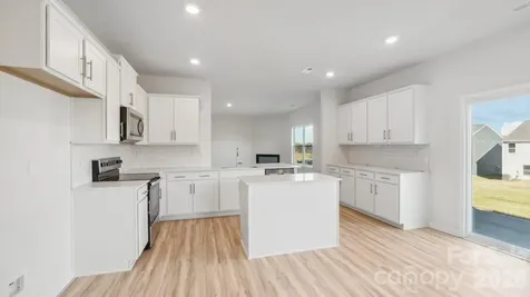 123 Ridgehaven Drive Waynesville NC 28786