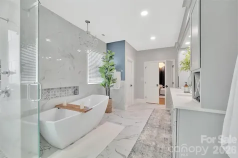 1337 Whispering Oaks Circle Matthews NC 28104