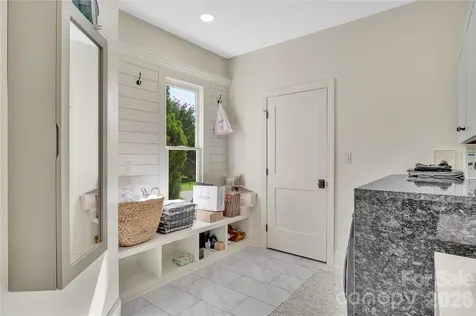 1337 Whispering Oaks Circle Matthews NC 28104