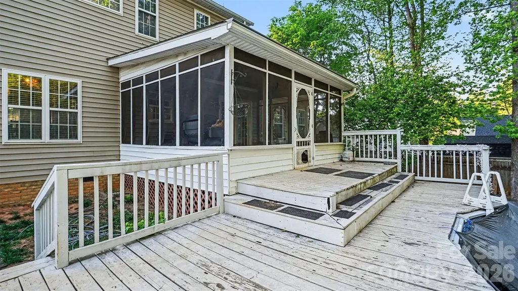 1515 Klompen Road Kernersville NC 27284