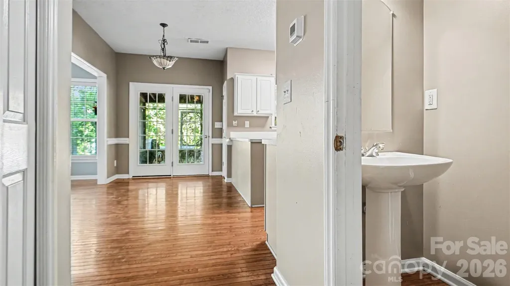 1515 Klompen Road Kernersville NC 27284