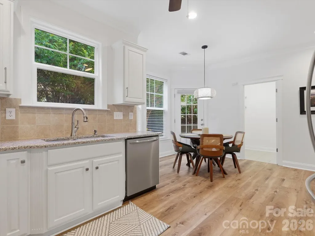 1022 Fleming Lane Matthews NC 28104