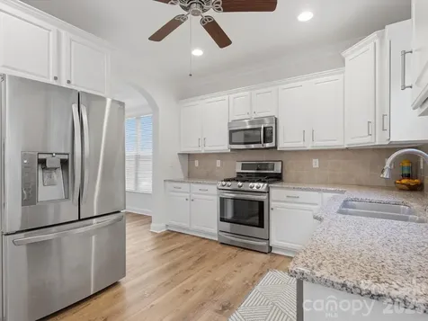 1022 Fleming Lane Matthews NC 28104