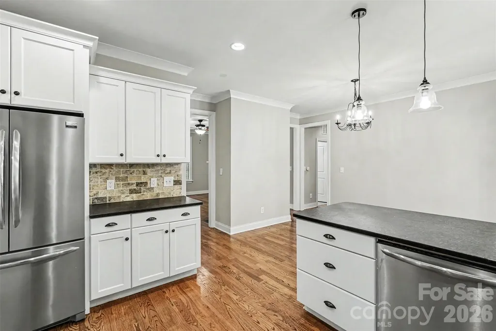 4433 Brookwood Road Charlotte NC 28215