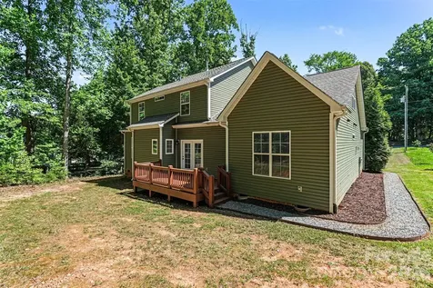 4433 Brookwood Road Charlotte NC 28215