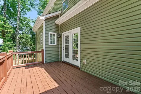 4433 Brookwood Road Charlotte NC 28215