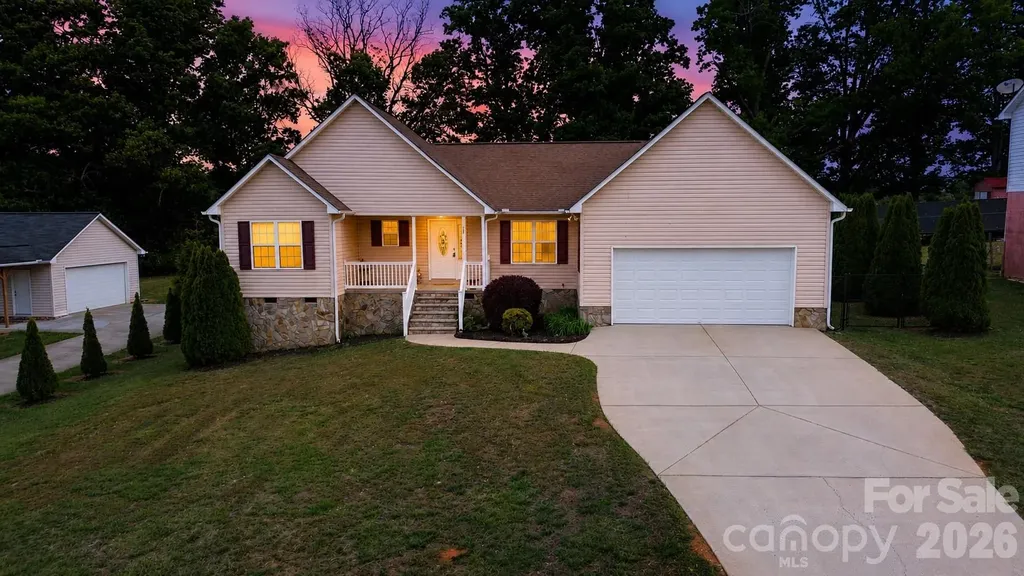 227 Periwinkle Street Lincolnton NC 28092