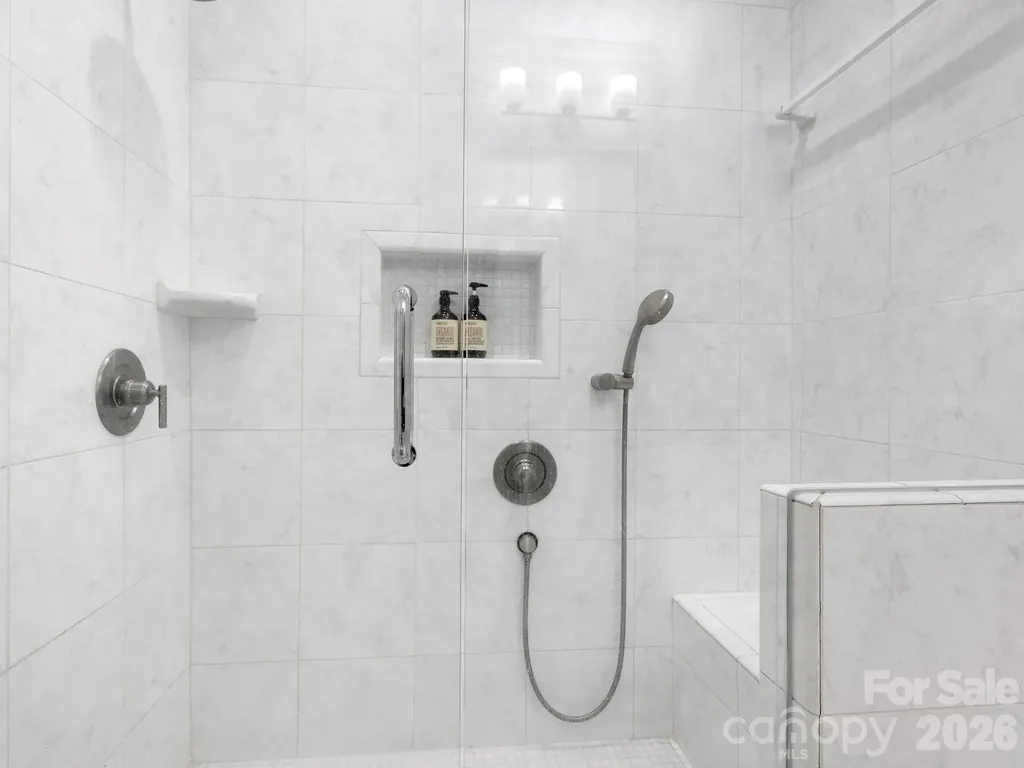 225 Altondale Avenue Charlotte NC 28207