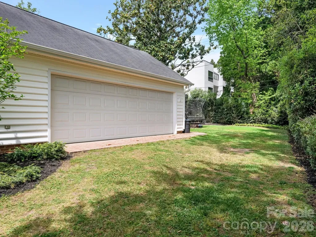 225 Altondale Avenue Charlotte NC 28207