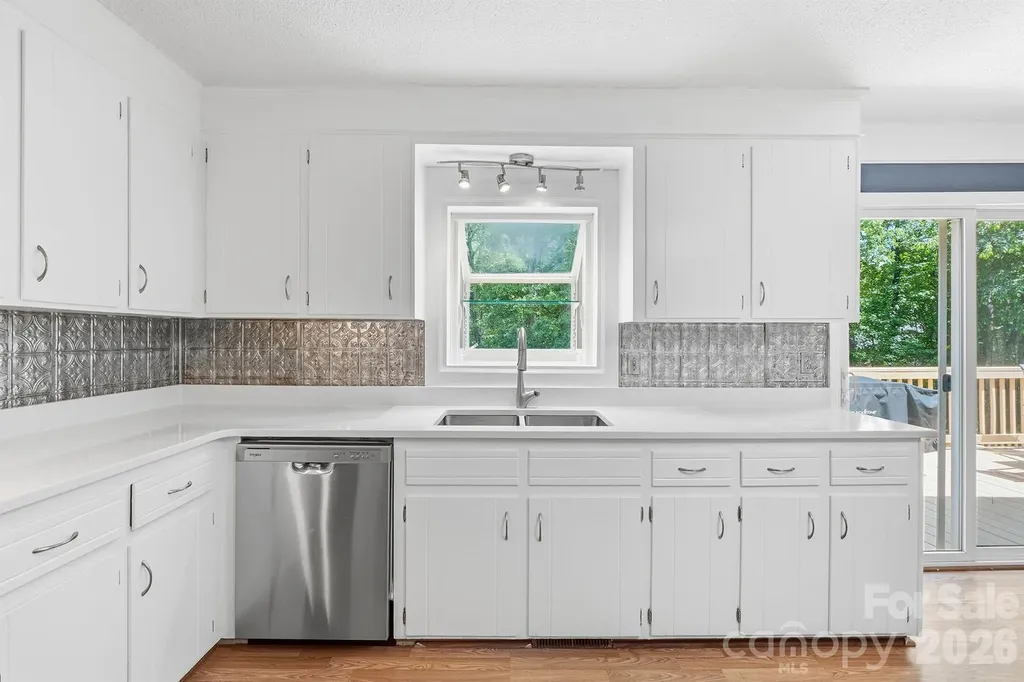 2078 Rock Springs Circle Denver NC 28037