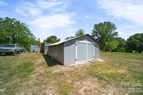 2335 E Main Street Albemarle NC 28001