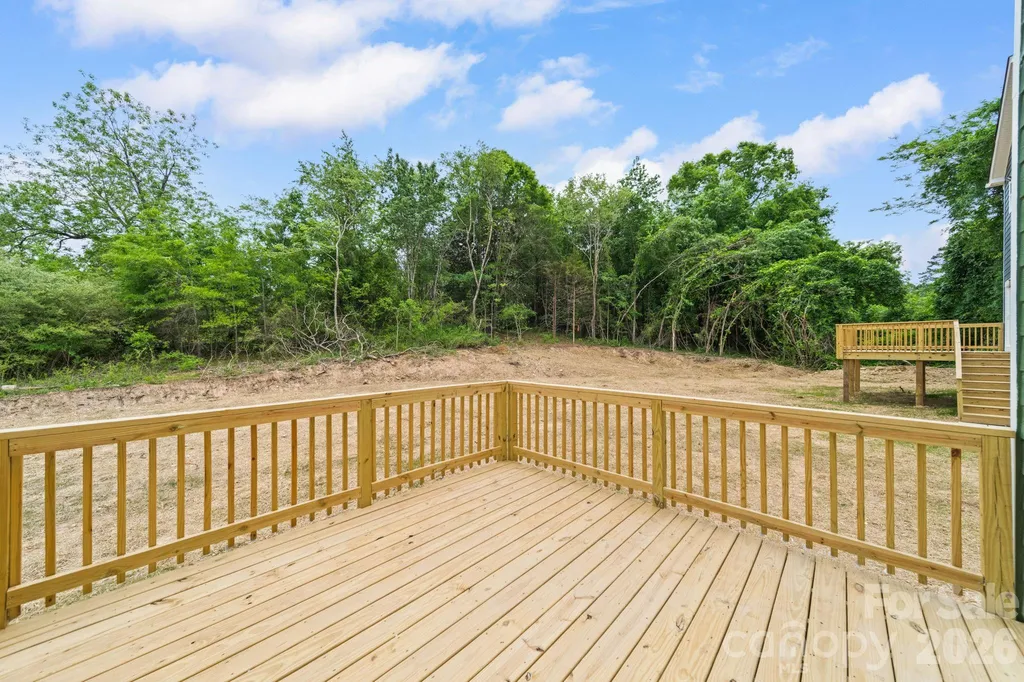 908 Dewey Street Badin NC 28009