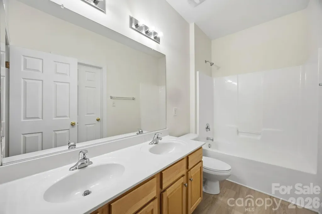 1113 Butterburr Drive Matthews NC 28104