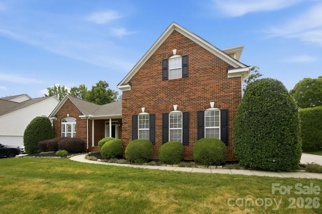 1113 Butterburr Drive Matthews NC 28104
