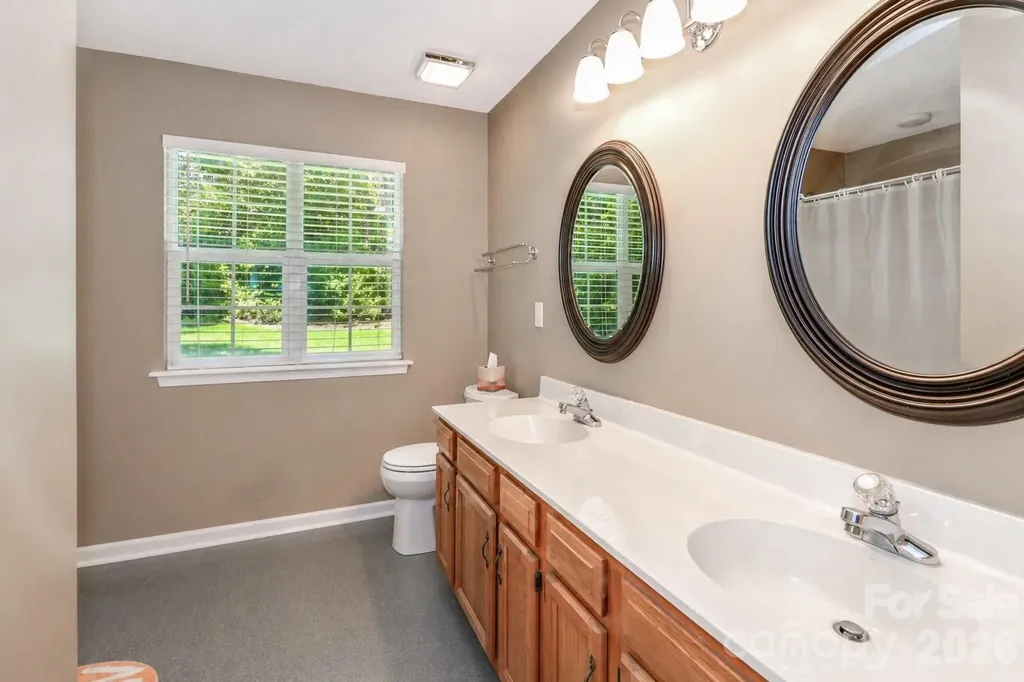 126 Tara Lynn Court Mooresville NC 28115
