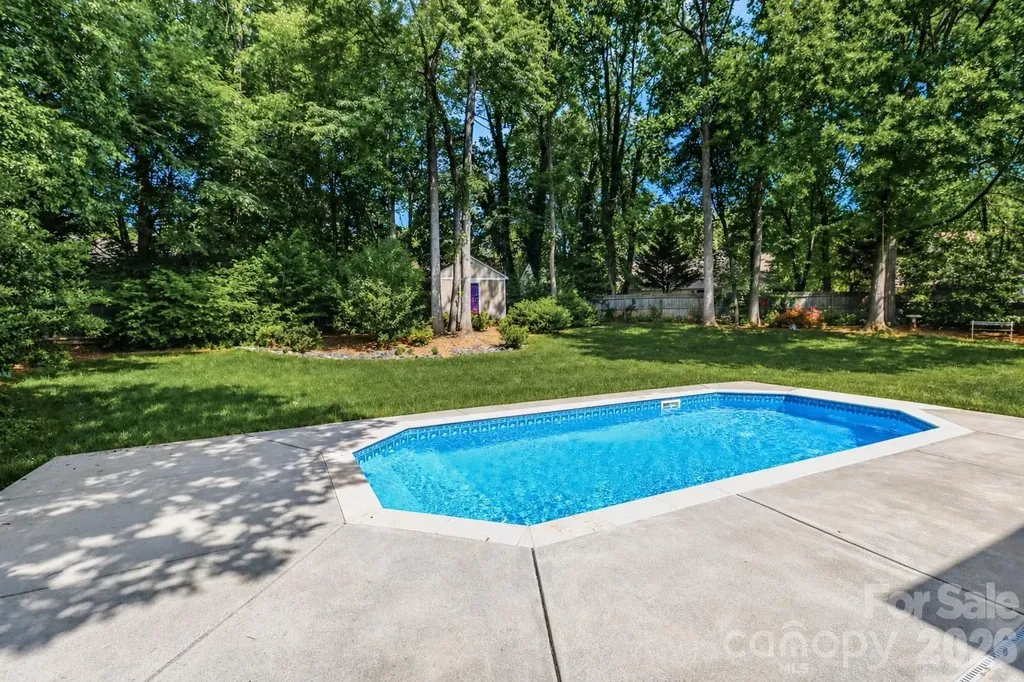 126 Tara Lynn Court Mooresville NC 28115
