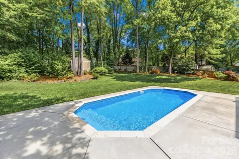 126 Tara Lynn Court Mooresville NC 28115