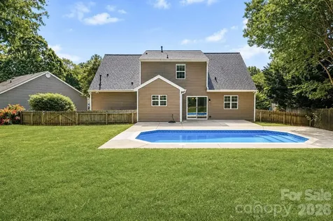 126 Tara Lynn Court Mooresville NC 28115