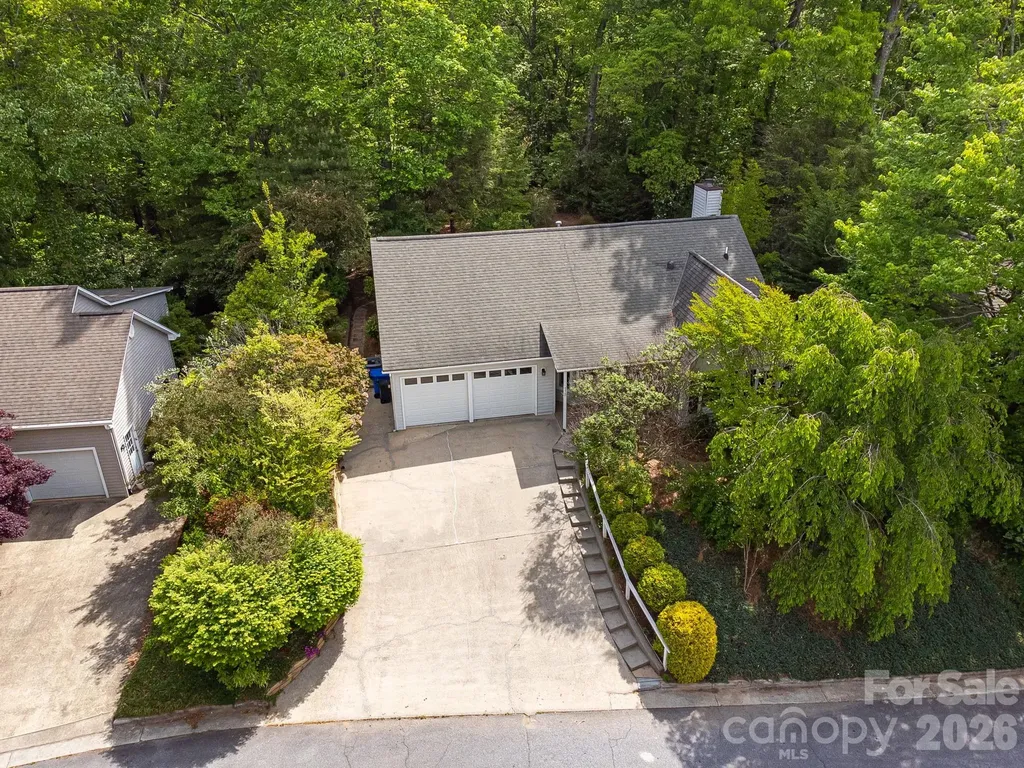132 Fox Cross Drive Brevard NC 28712