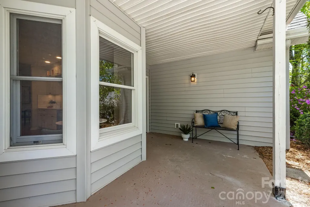 132 Fox Cross Drive Brevard NC 28712