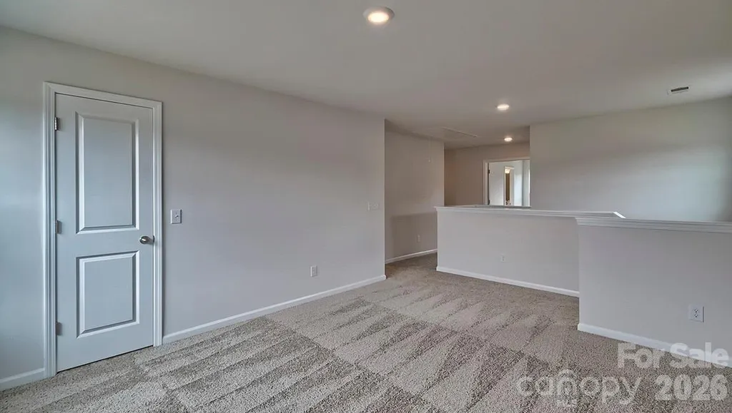 33 Queen Valley Way Waynesville NC 28786