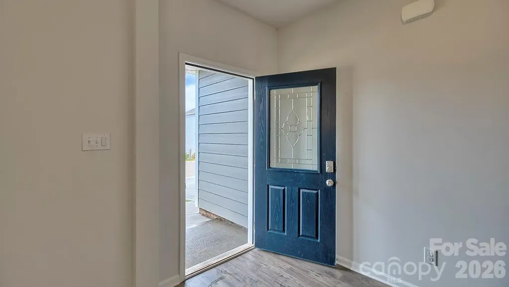 33 Queen Valley Way Waynesville NC 28786
