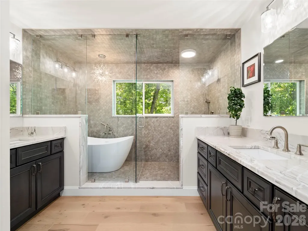 152 Eastmoor Drive Asheville NC 28805