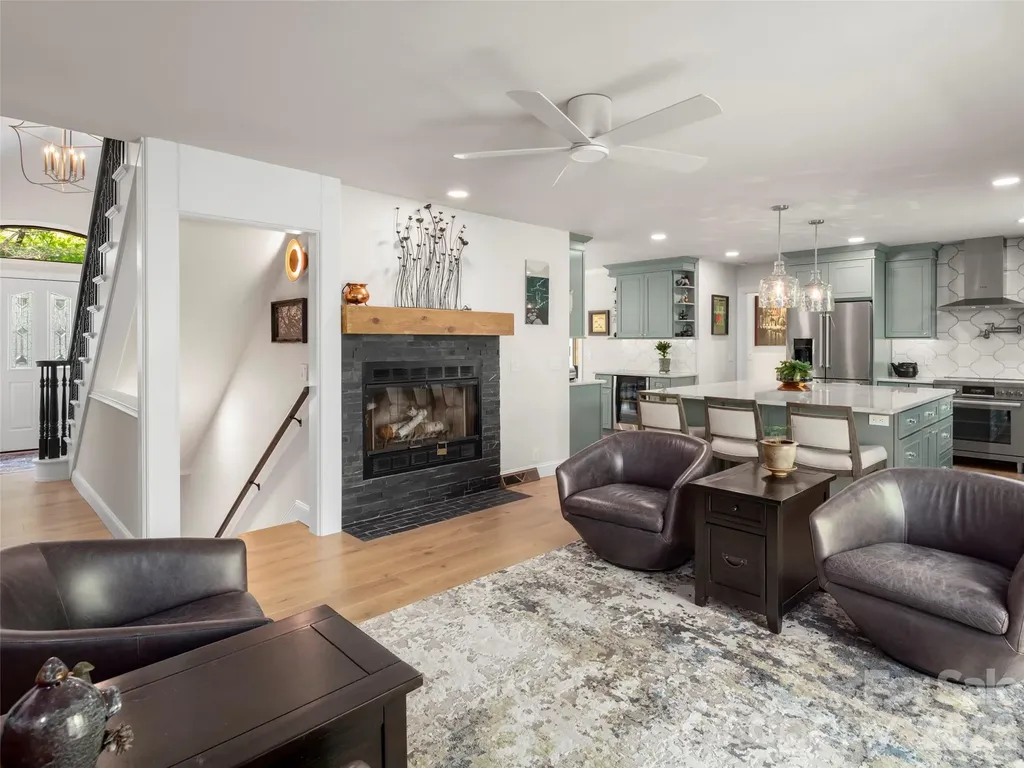 152 Eastmoor Drive Asheville NC 28805