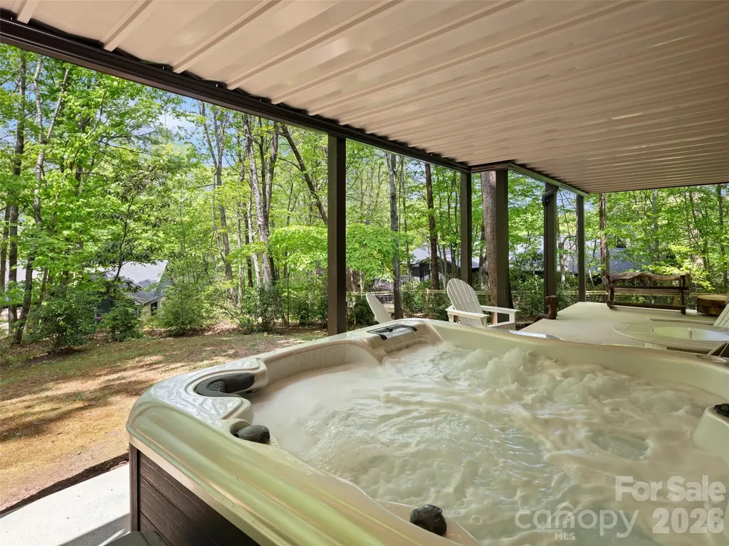 152 Eastmoor Drive Asheville NC 28805