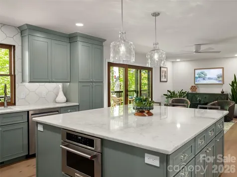 152 Eastmoor Drive Asheville NC 28805