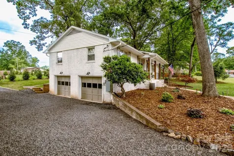 351 Eastwood Drive Lincolnton NC 28092