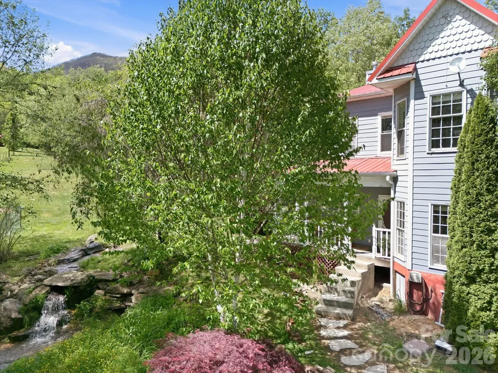 2225 Bald Creek Road Clyde NC 28721