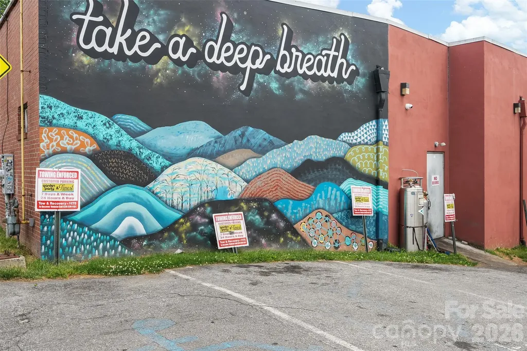 23 Lanvale Avenue Asheville NC 28806