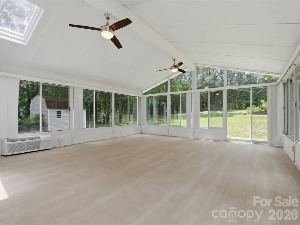 10314 Rougemont Lane Charlotte NC 28277