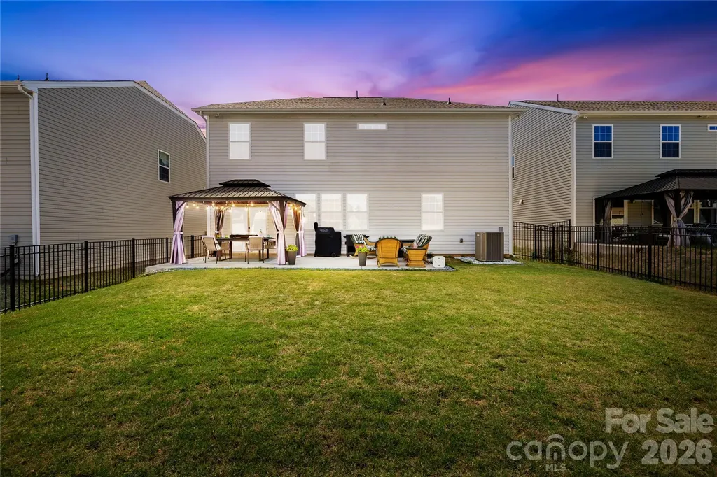 12111 Bishop Castle Drive Charlotte NC 28273