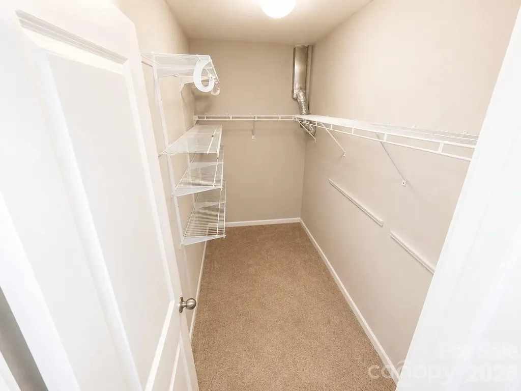 1818 Greenbrook Trail Dallas NC 28034