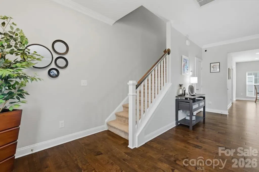 8737 Aspinwall Drive Charlotte NC 28216