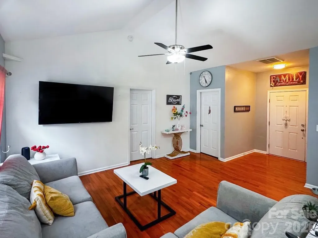 6225 Sid Crane Drive Charlotte NC 28216