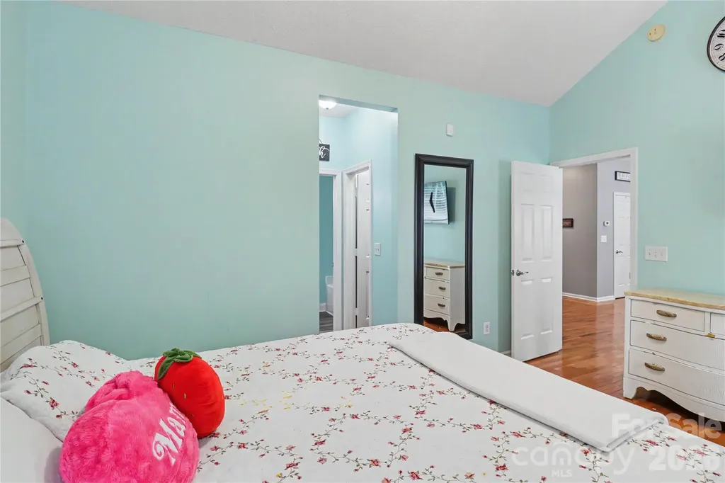 6225 Sid Crane Drive Charlotte NC 28216
