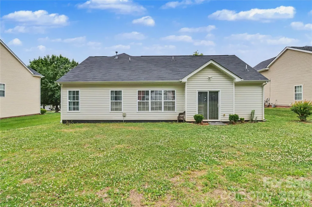 6225 Sid Crane Drive Charlotte NC 28216