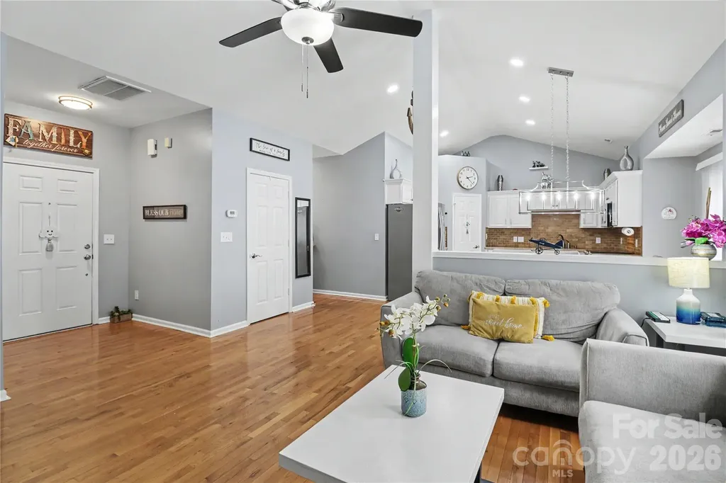 6225 Sid Crane Drive Charlotte NC 28216