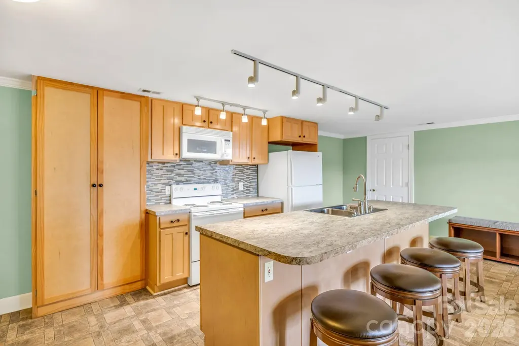361 Osprey Place West Jefferson NC 28694