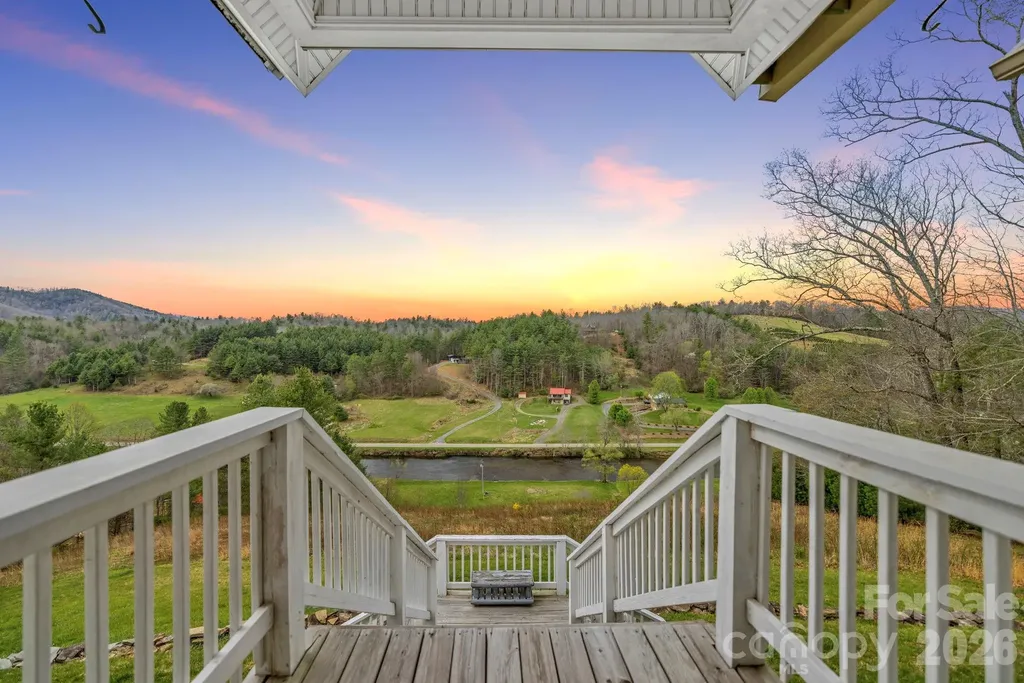 361 Osprey Place West Jefferson NC 28694