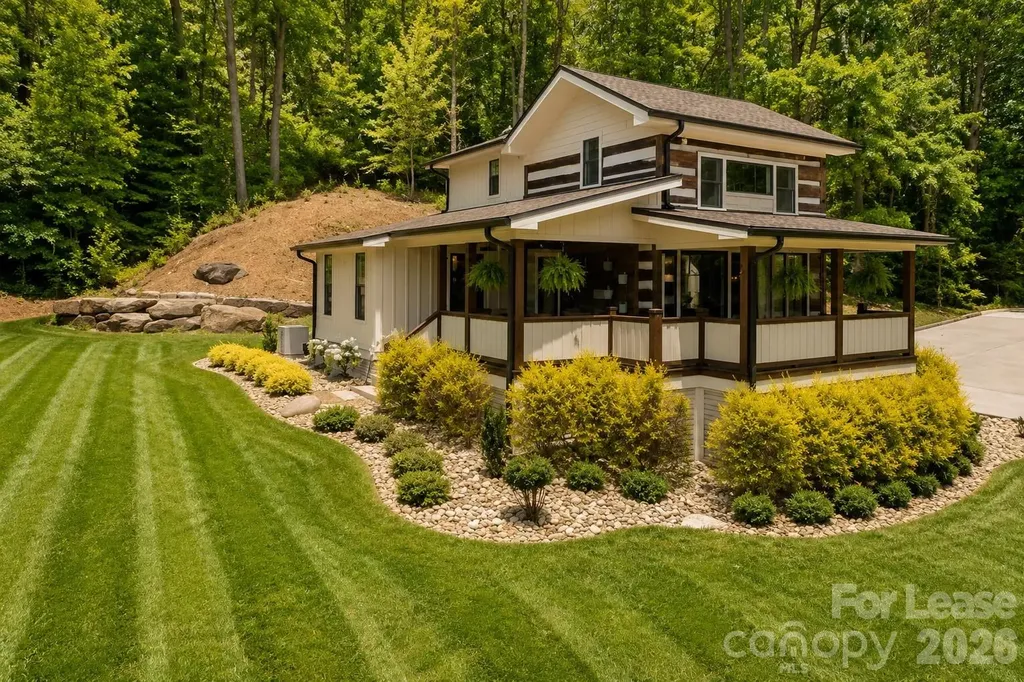 54 Holland Drive Columbus NC 28722