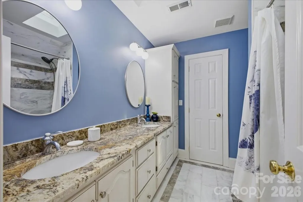 3726 Surry Ridge Court Charlotte NC 28210