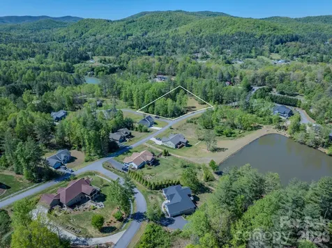 92 Crystal Heights Drive Hendersonville NC 28739