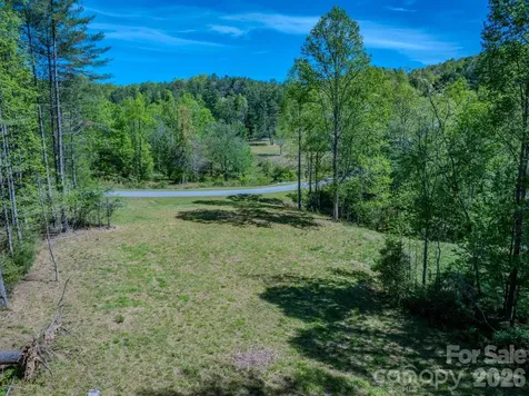 92 Crystal Heights Drive Hendersonville NC 28739