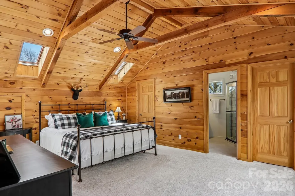 186 Cottage Lane Mars Hill NC 28754